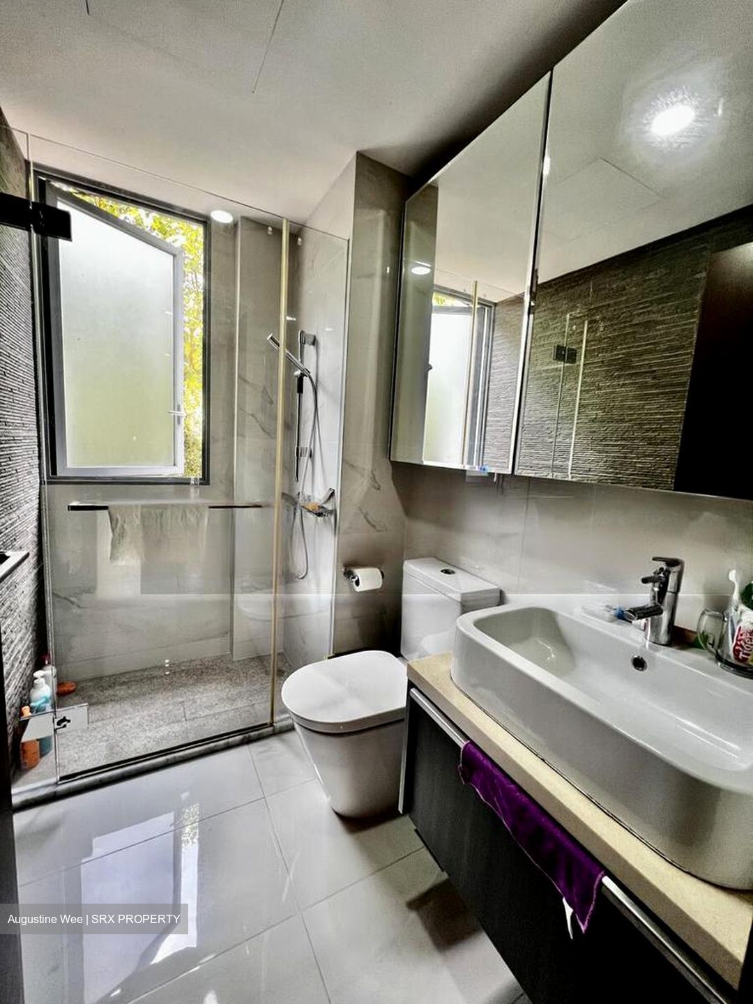 Hillsta (D23), Terrace #455359181